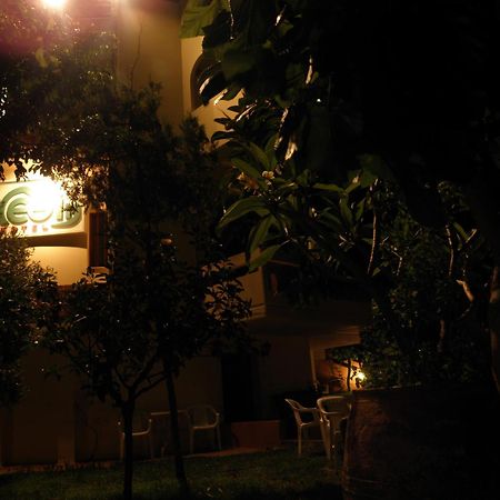 Megim Hotel باليوخورا المظهر الخارجي الصورة