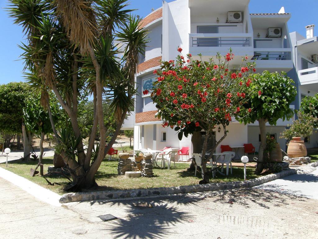 Megim Hotel باليوخورا المظهر الخارجي الصورة